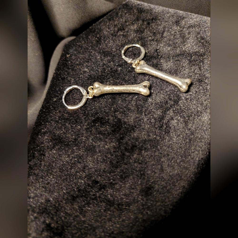 💥 3 for 15! Silver bone earrings